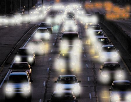 视力散光是怎么引起的,眩光及夜间视力障碍