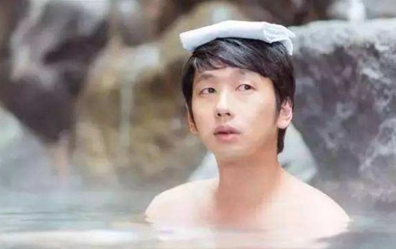 日本小偷遮鼻子,日本小偷绑头巾在鼻子上叫什么