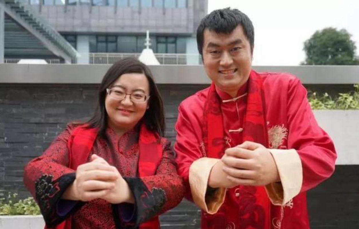 李宏烨怒怼郭德纲完整版,李宏烨怼苗阜视频