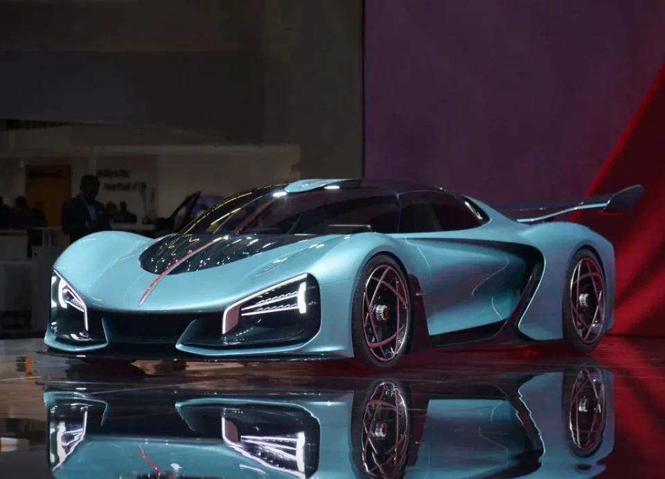 买了一年的车需要年审吗,买了辆二手车年检只有半年