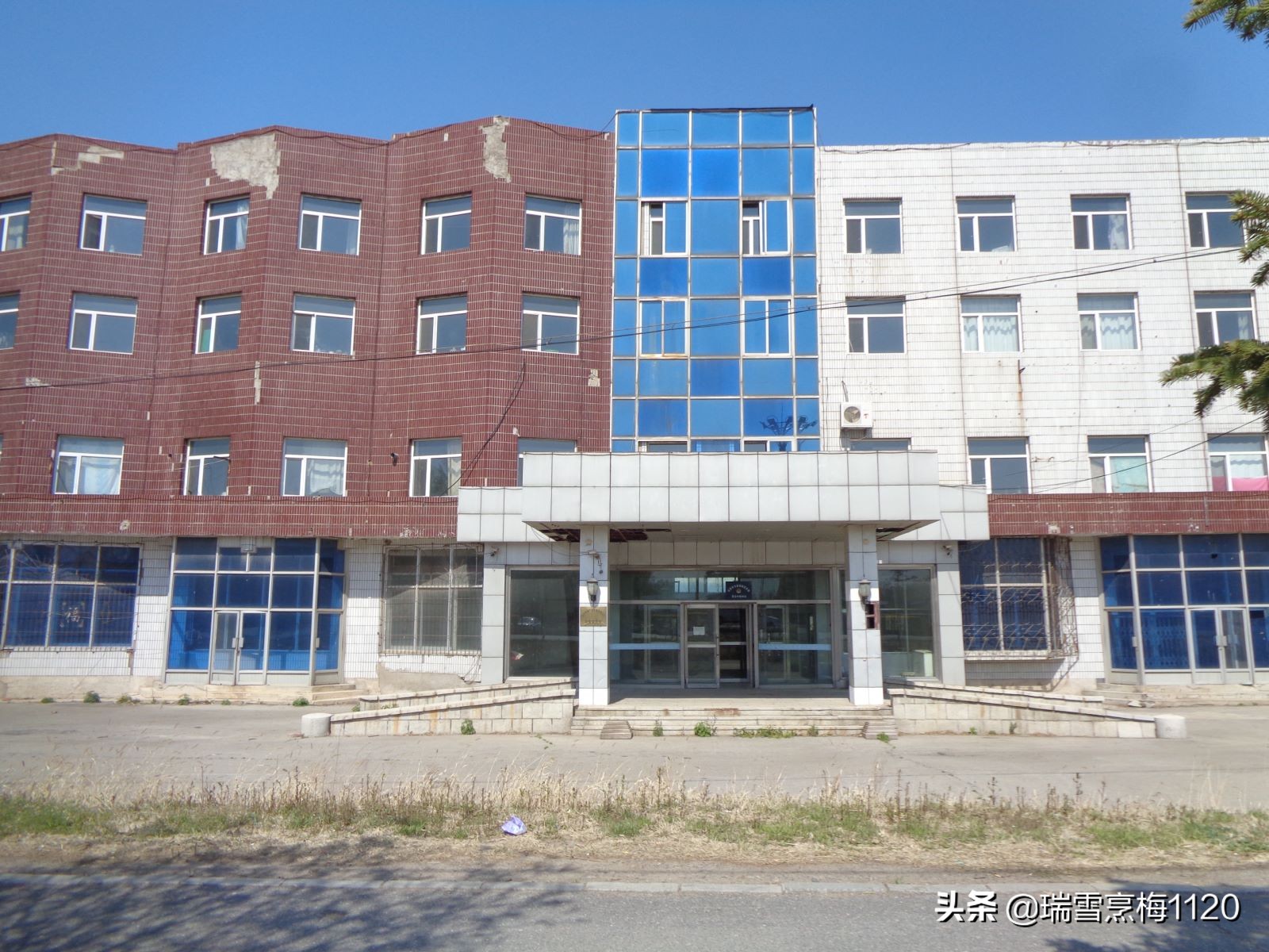 沈阳市新民市兴隆堡镇,辽宁省沈阳市新民兴隆堡镇