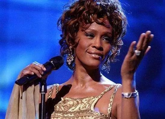 全球顶尖纯音乐经典好听50首,全球经典999首热歌推荐