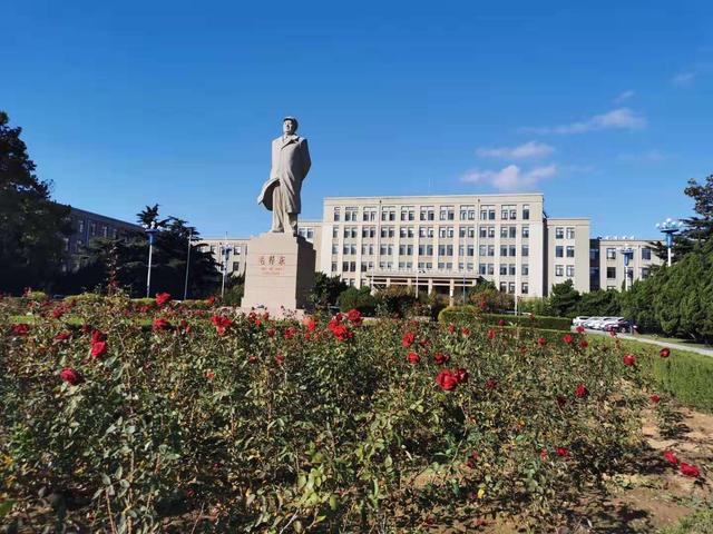 大连理工大学vs华南理工大学,大连理工大学跟东北大学哪个强