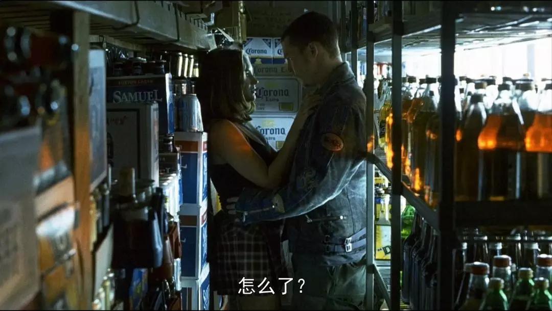 一部被低估的黑色幽默经典电影,一部极具讽刺意味的黑色幽默电影