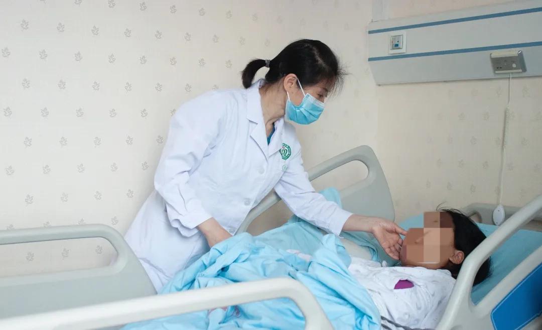 走进大兴的军大人147号｜查满平：守护“生命之门”，获得双倍满足