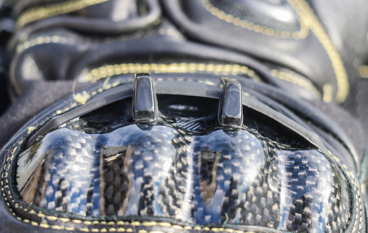 平价摩托车手套测评,冬季骑行手套摩托车测评