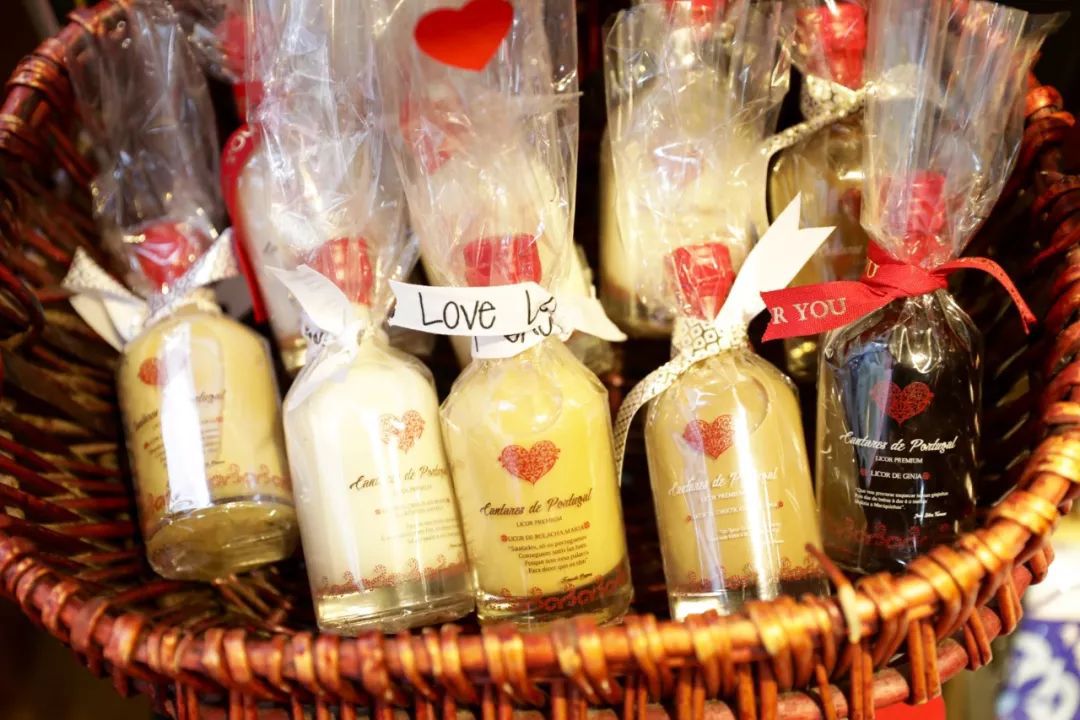 澳门网红小吃一日游,澳门最火爆的美食