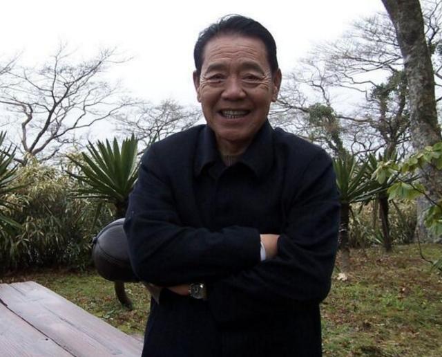 师胜杰相声大全郭德纲于谦,师胜杰相声经典胶东话