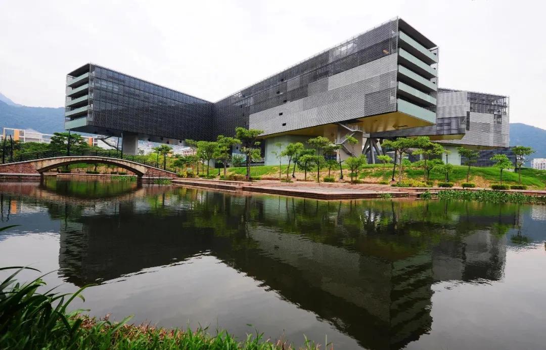 梅沙高中来了!冲击“双一流”,“爱国”为基石