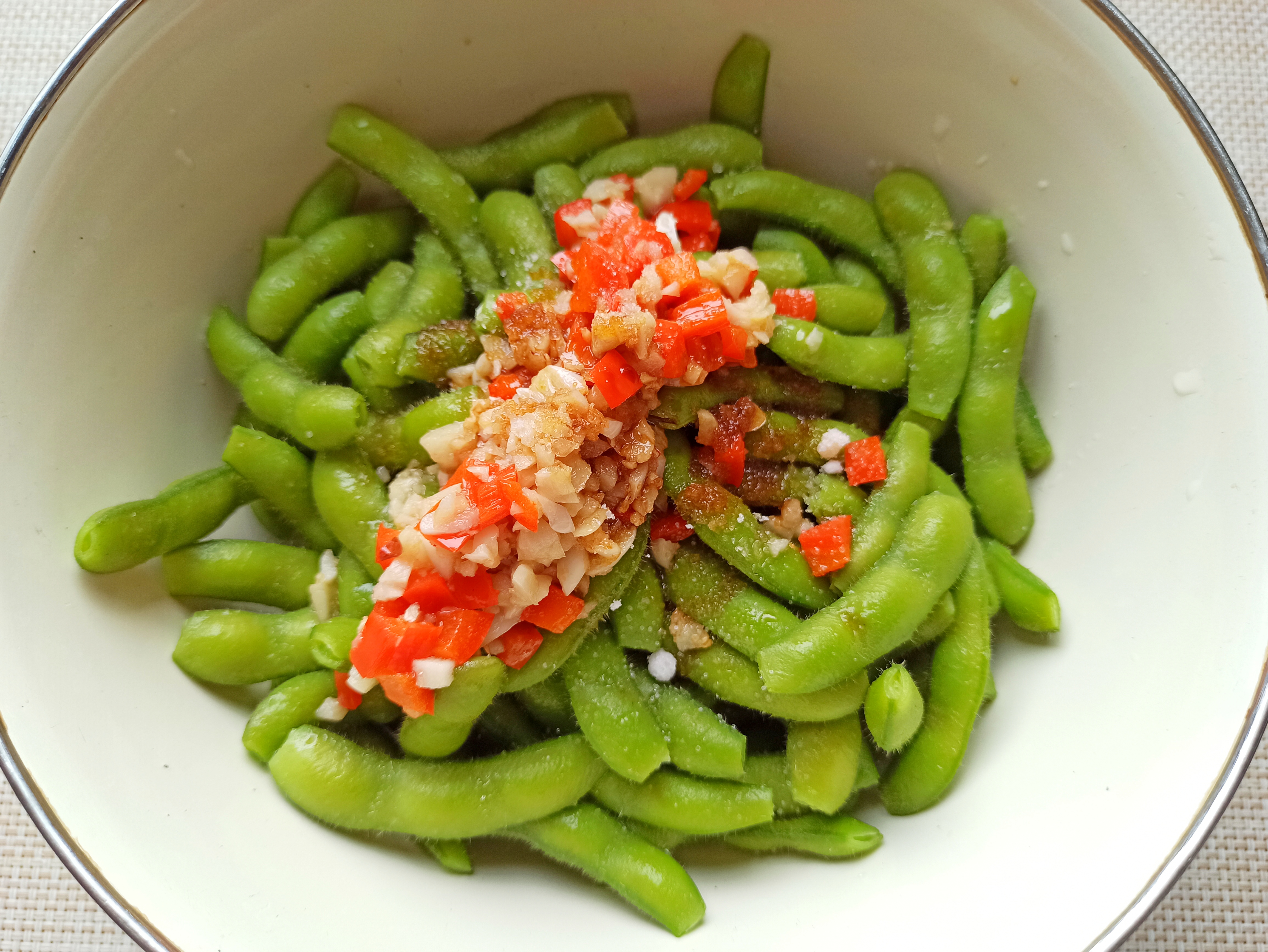 煮毛豆的正确做法没有碱面,煮毛豆的正确做法不带皮