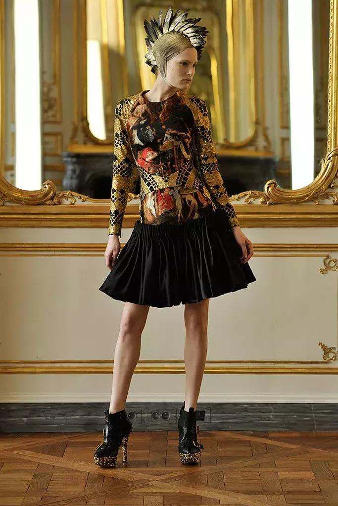 亚历山大麦昆作品效果图,亚历山大麦昆银色细闪