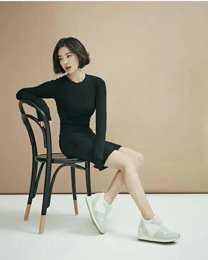 韩国宋慧乔前男友,韩国前辈宋慧乔