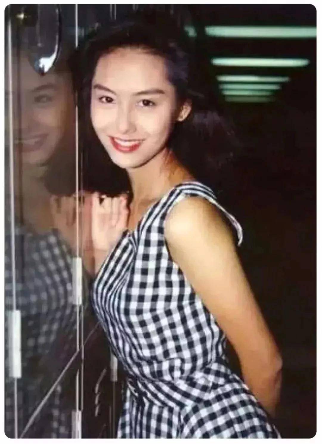 所谓的港风，无非就是这些元素，掌握这些人人都能成为港风女神