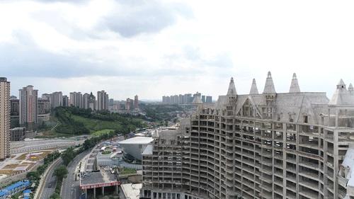 贵阳花溪融创文化旅游城,滑雪融创乐园