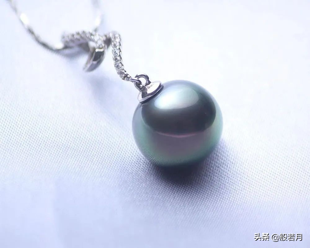 金手镯9000多买到假的完整版,18000黄金手镯