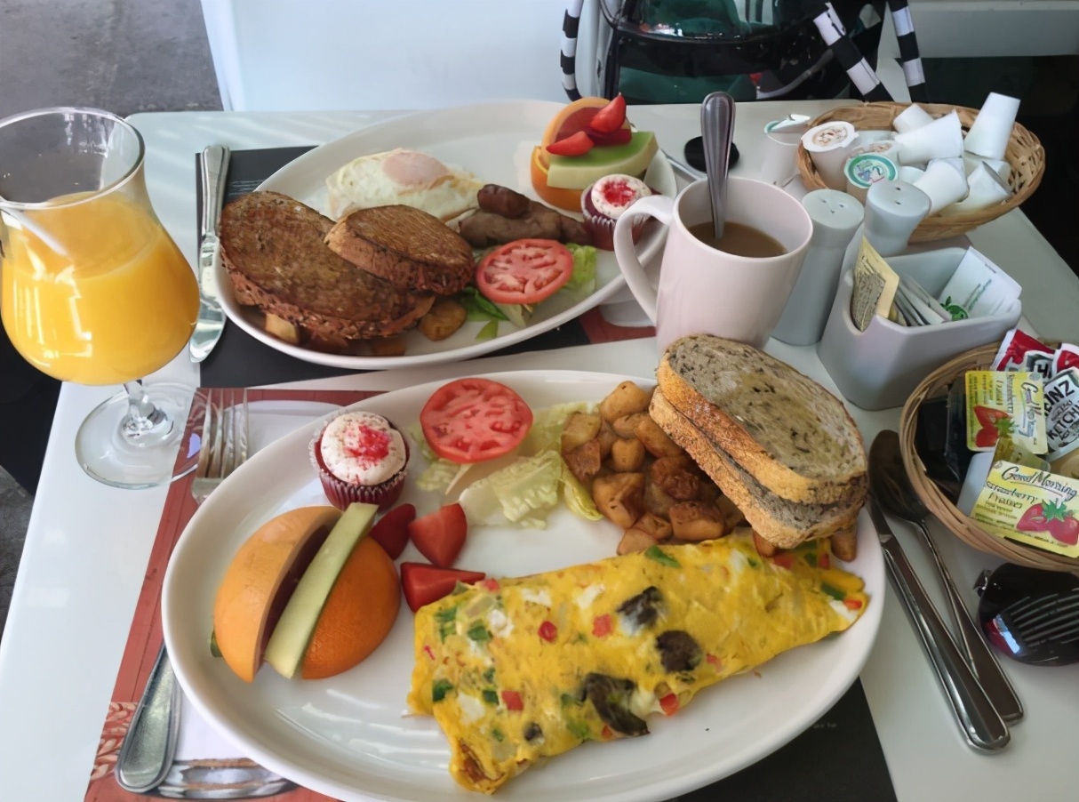 华人在加拿大真实的打工生活,华人生活在加拿大