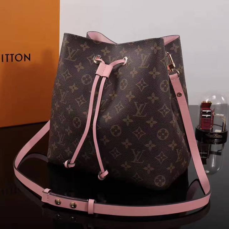 路易威登lv水桶包,lv路易威登19年新款邮差包