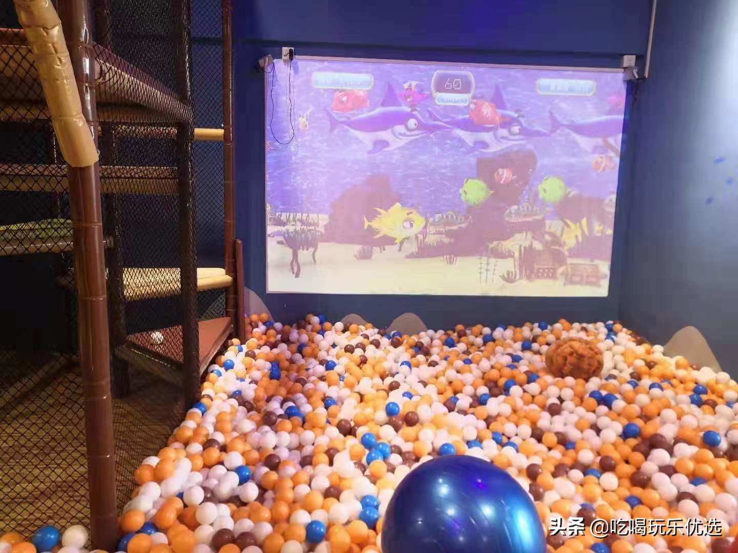 海洋球乐园游乐场滑滑梯,武汉淘气堡乐园