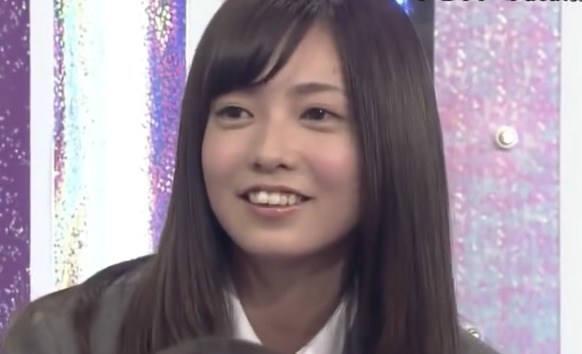 牙齿不整齐的日本女孩,日本人牙齿不齐怎么回事