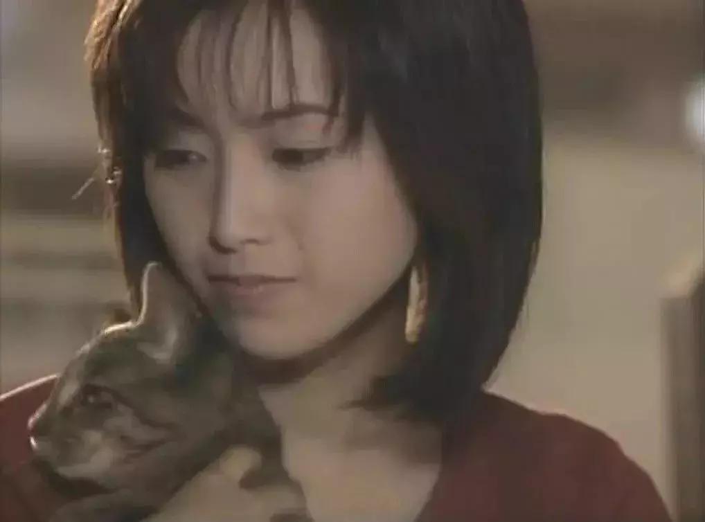 閰掍簳娉曞瓙蹇冧腑鍏呮弧浜嗕綘,閰掍簳娉曞瓙鐙櫧