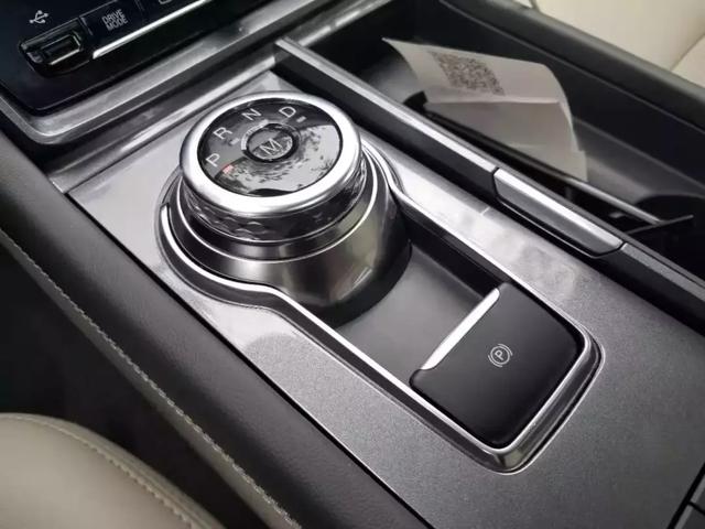 2019款福特金牛座,配置丰富满足日常需求福特金牛座