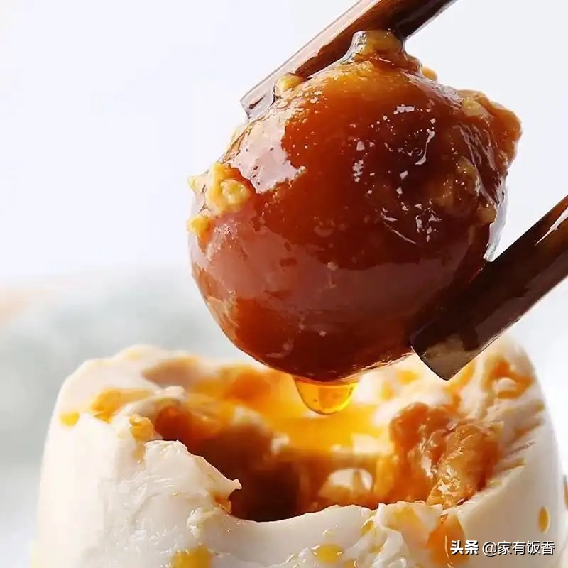用黄泥腌制咸鸭蛋的最佳方法,黄泥咸鸭蛋腌制多久可以吃