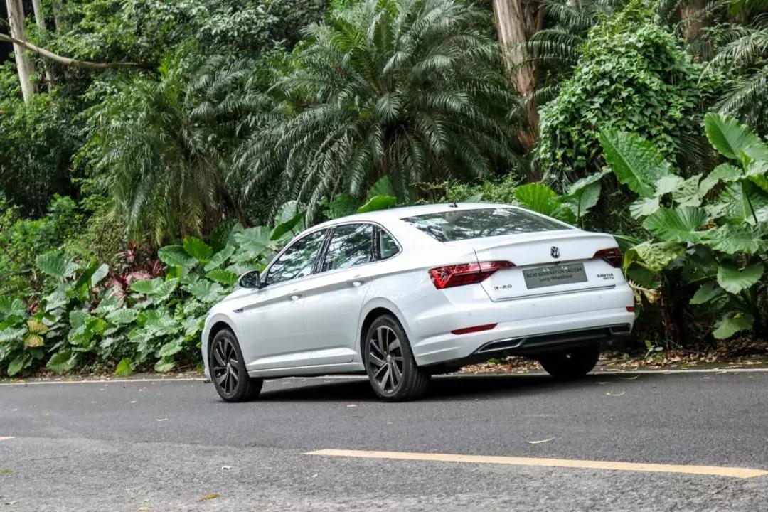 2021款速腾280豪华版视频试驾,新一代一汽大众速腾