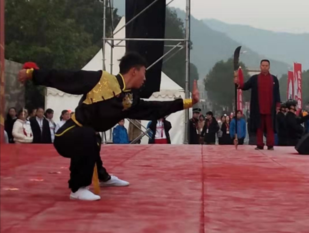 韶山市体育比赛,韶山舞狮表演队