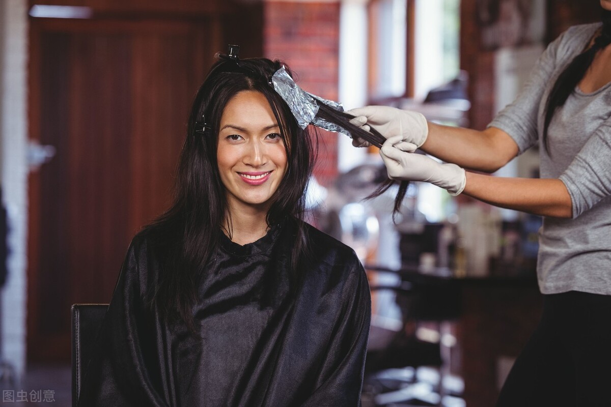 经常染发对身体健康危害,经常染发真的会致癌医生的回答