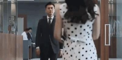 与全球著名富二代恋爱，连续8年入选世界百美，她到底有多厉害？