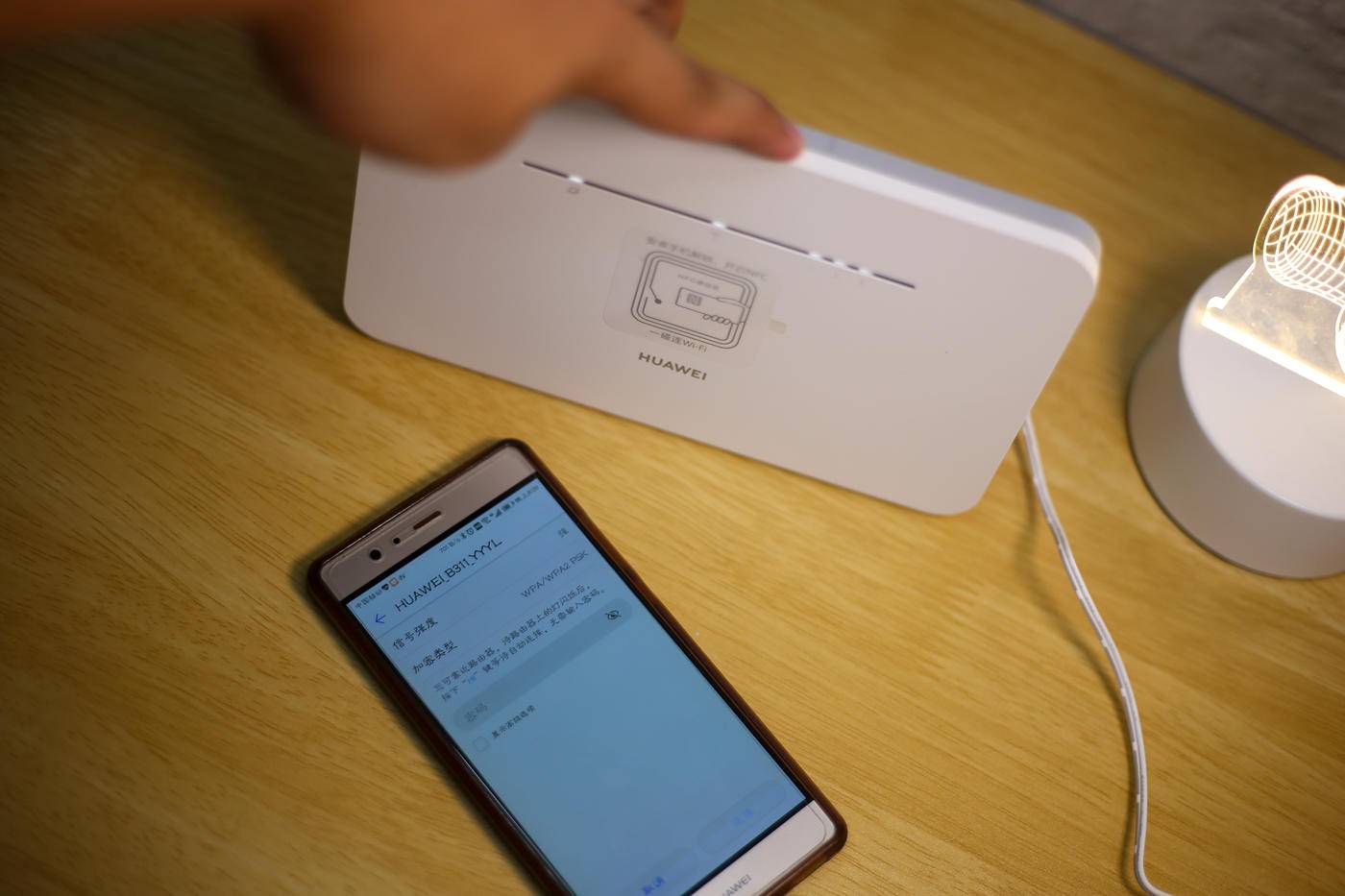 华为移动路由pro和移动路由区别,华为移动路由器和华为4g路由器2pro