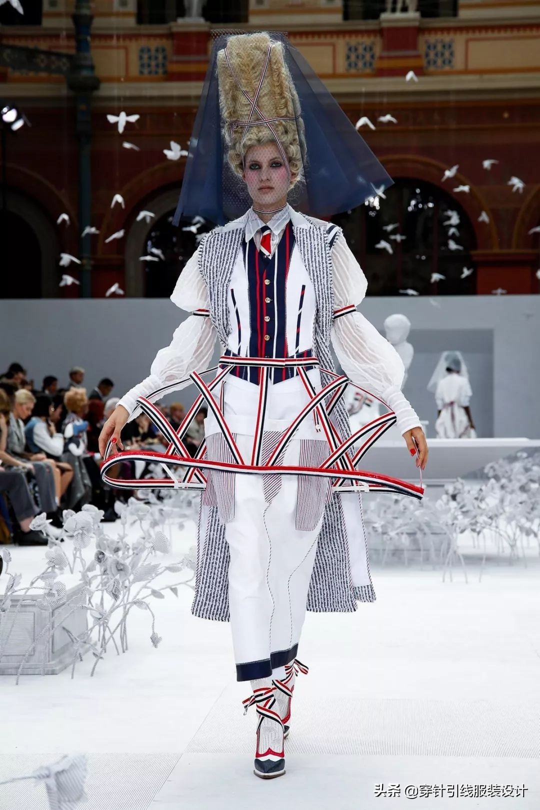 thombrowne西装全身搭配,thombrowne西装上身效果