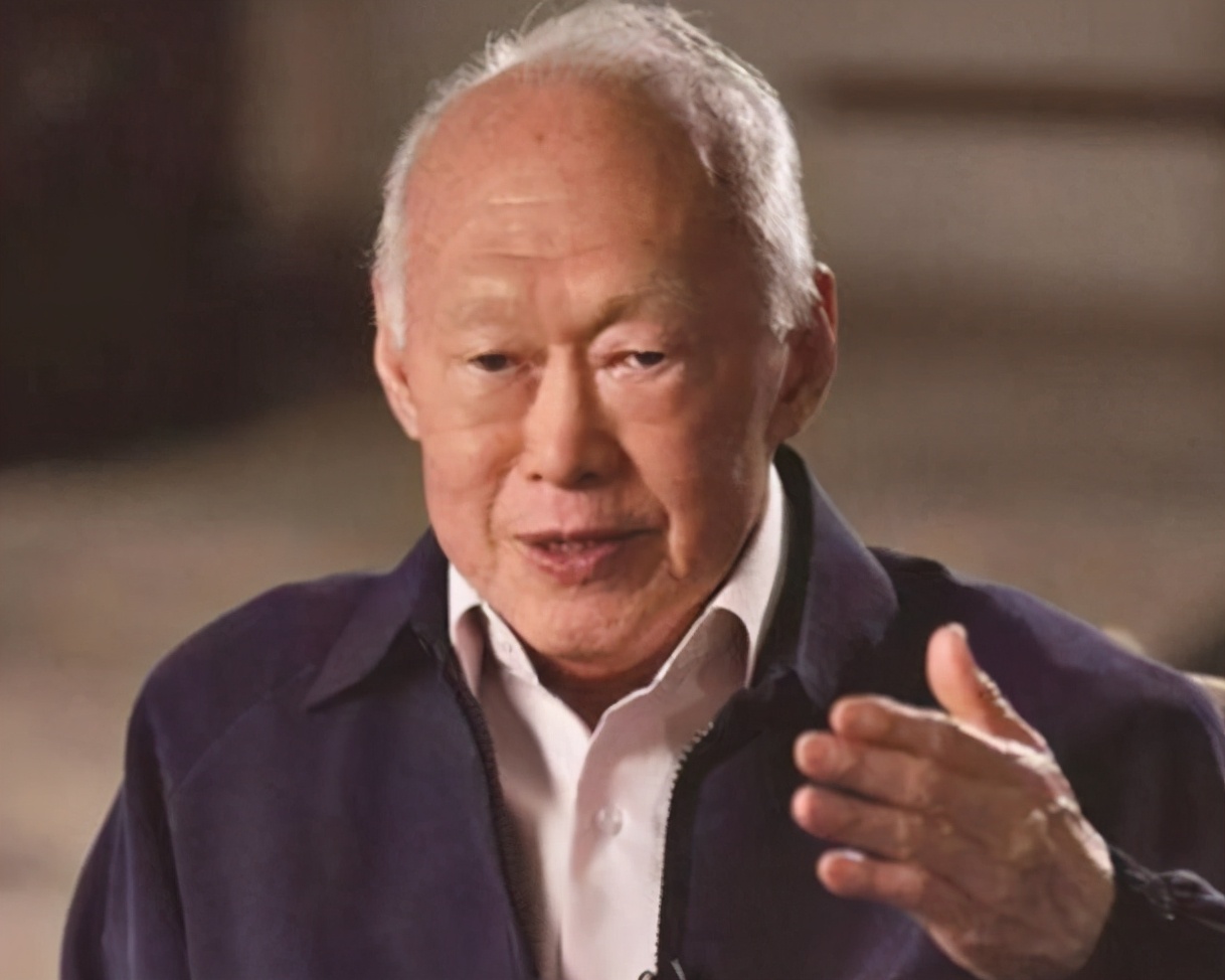 新加坡国父李光耀的五大预言,新加坡国父李光耀十大纪录