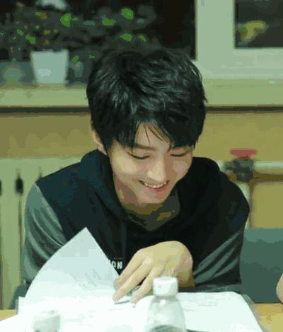 英文电影中有趣的英语表达,形容一个人很有趣英语