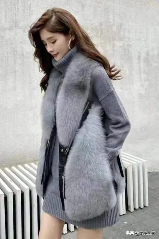 安泰广场古早蛋糕,4周年店庆巨型蛋糕免费吃