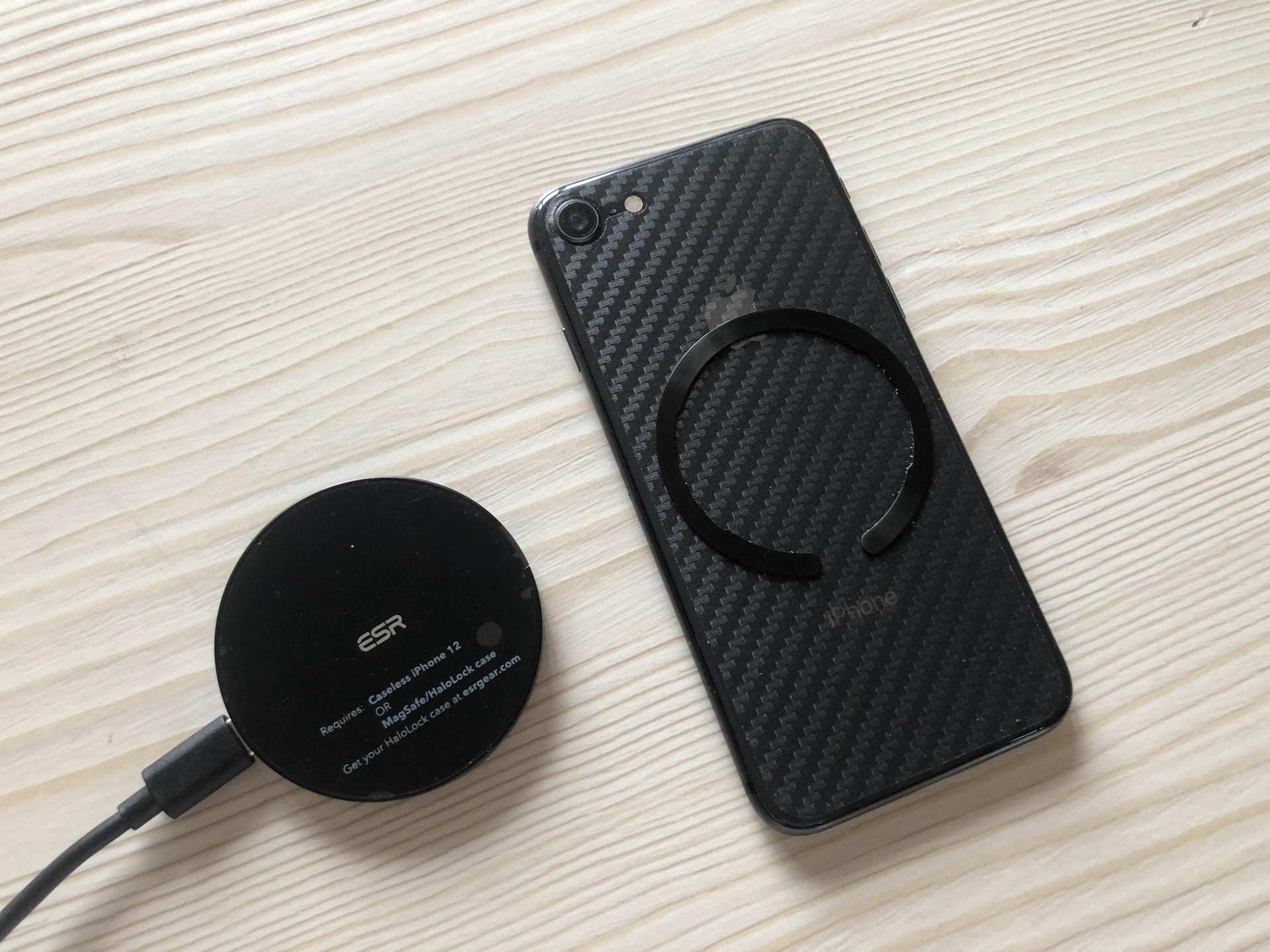 ESR亿色,esr亿色充电头