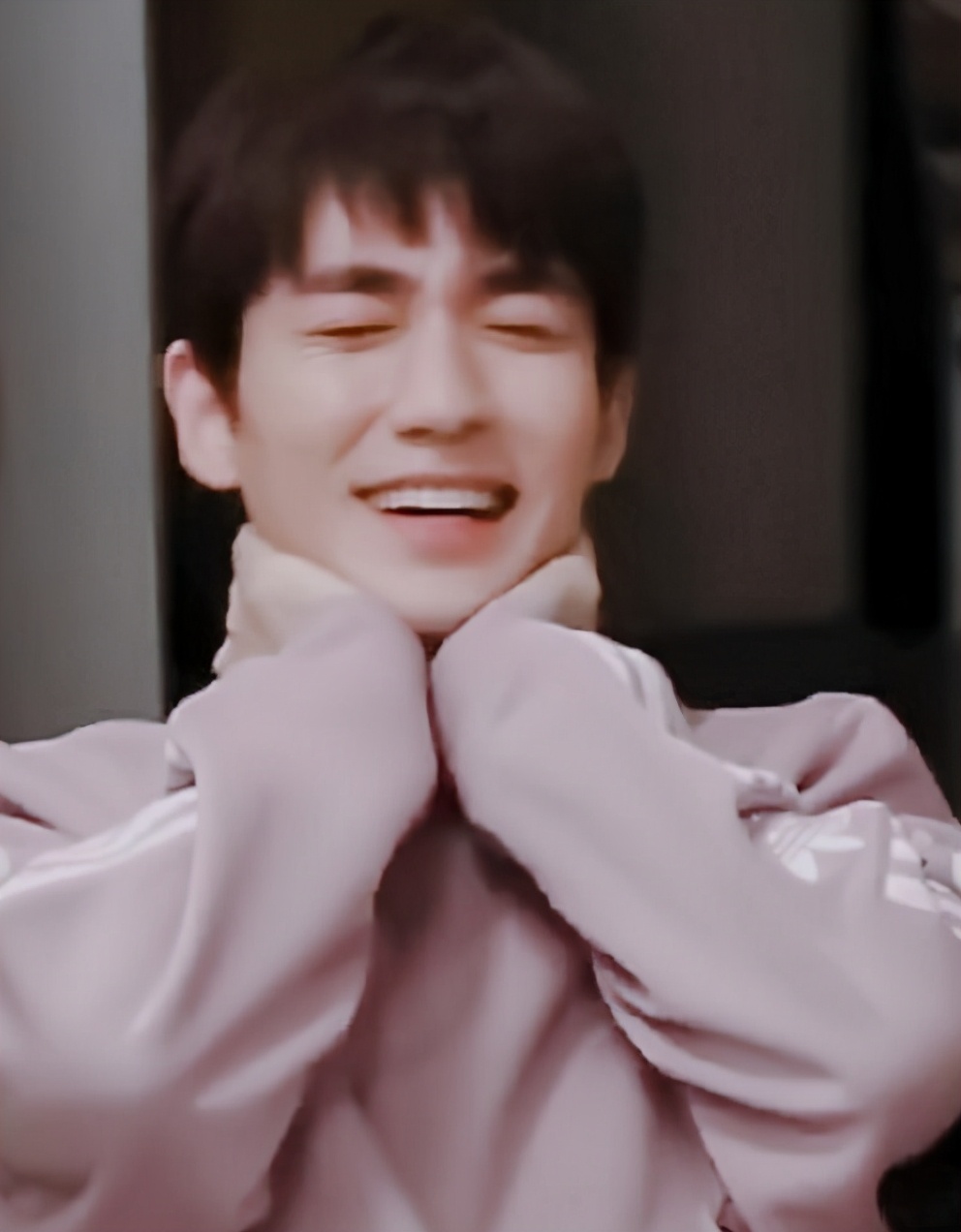 朱一龙隐婚事件澄清了吗,朱一龙疑曝恋爱中