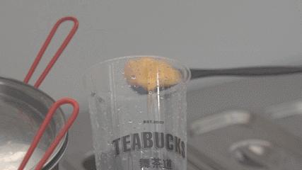 每次经过丰乐路,我都会下车买一杯舞茶道