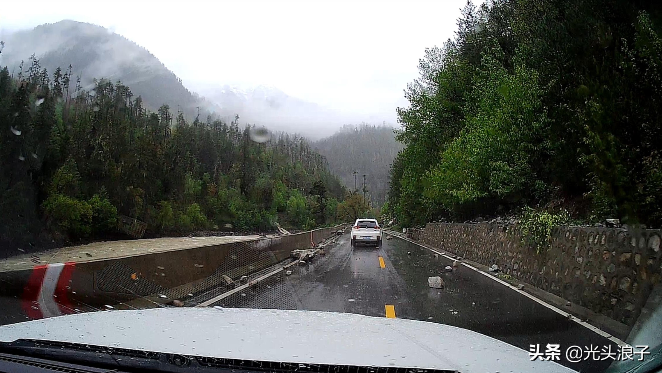 川藏318最危险的路段,川藏线318最容易落石的时间段