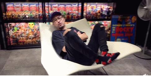 热狗潮玩手办,hotdog热狗的手办