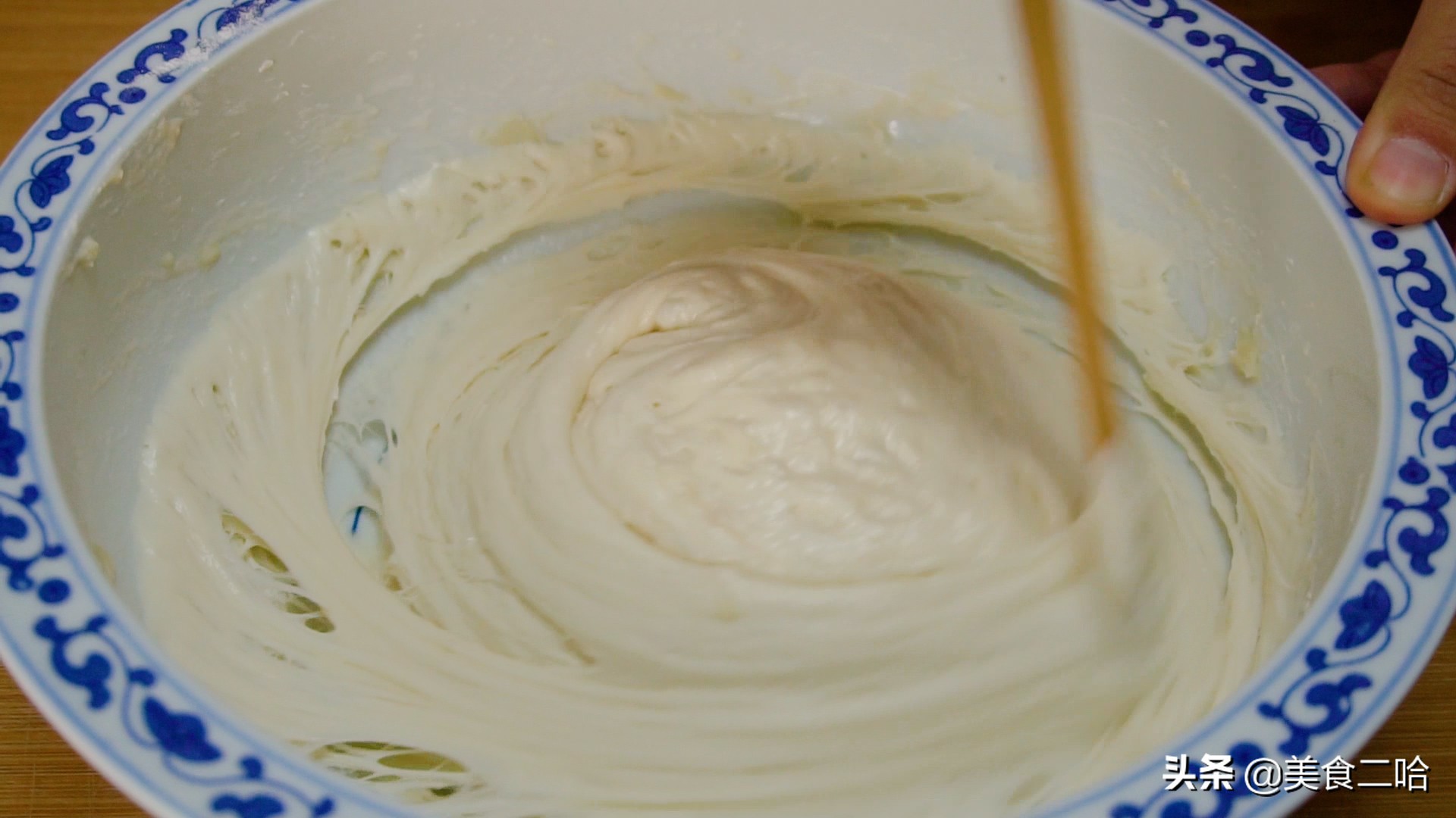 葱花饼怎么做又松又软凉了不硬,家常葱花饼柔软筋道凉了也不硬