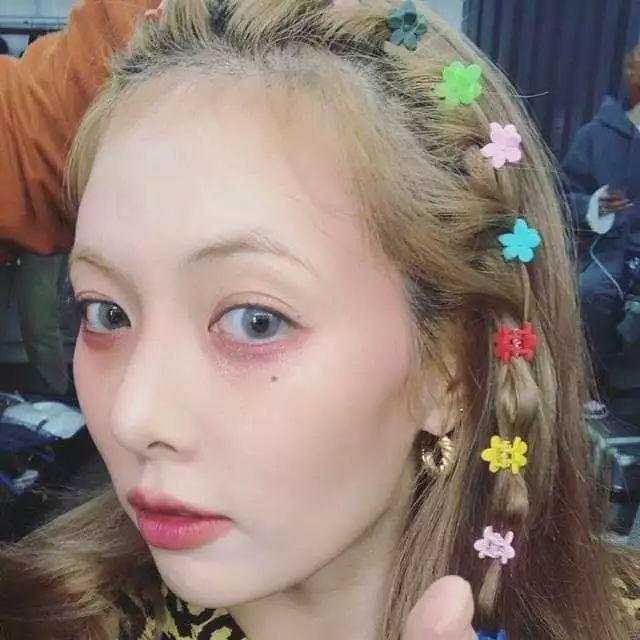 泫雅的发卡推荐,买个发卡好看吗