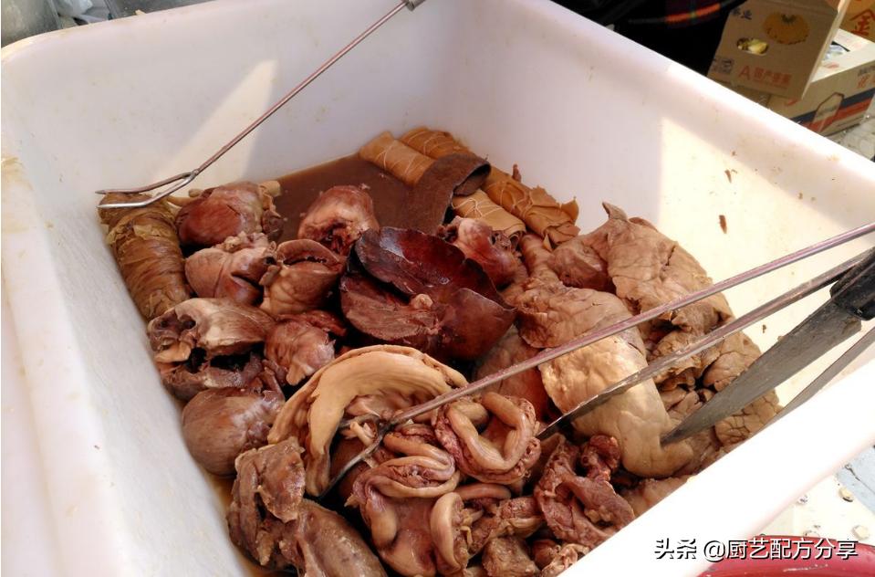 猪下货卤水绝密配方,猪下货特色卤制方法