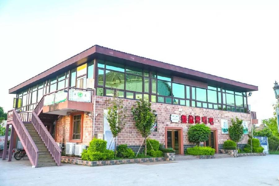 揭阳普宁盘龙湾温泉,普宁盘龙湾温泉度假村山泉水乐园