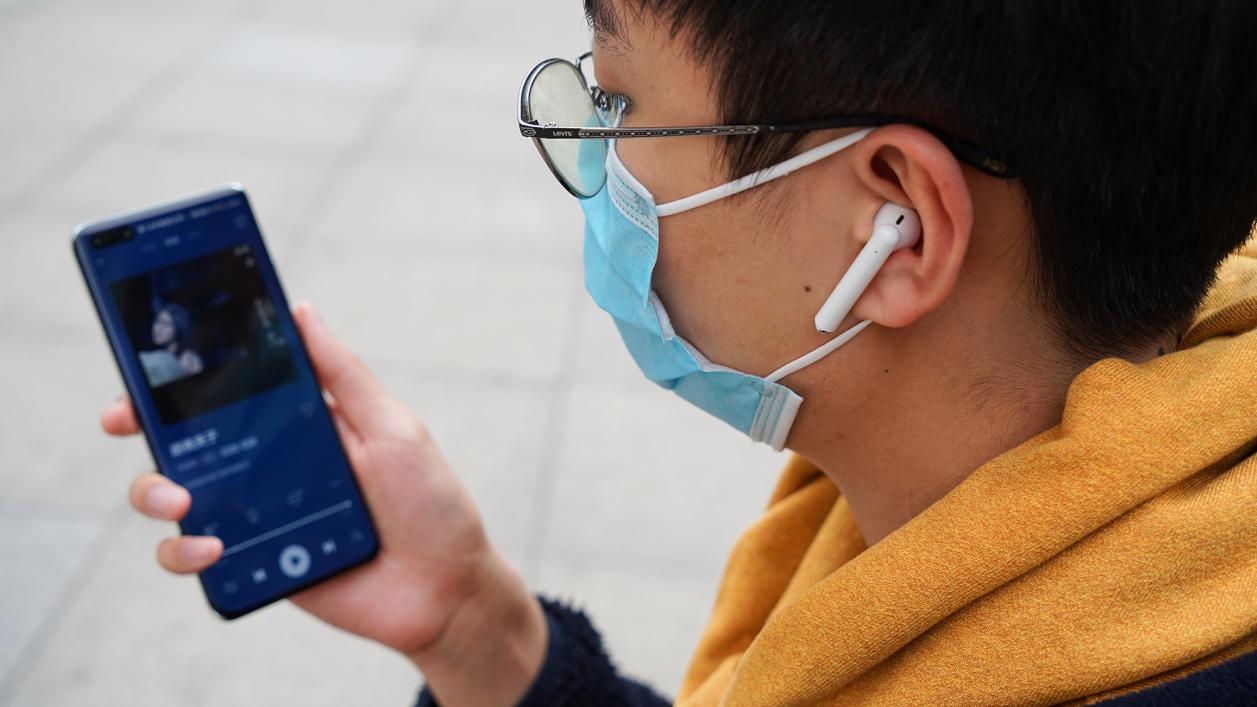 华为freebuds3骨声纹如何使用,华为freebuds3骨声纹使用方法