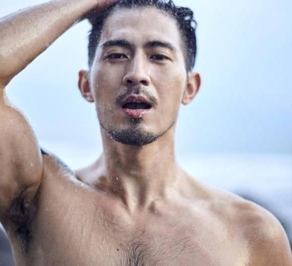 有些人胸口为什么长毛毛,了解一下