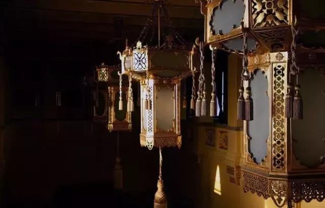 宫灯,流影中的精致时光