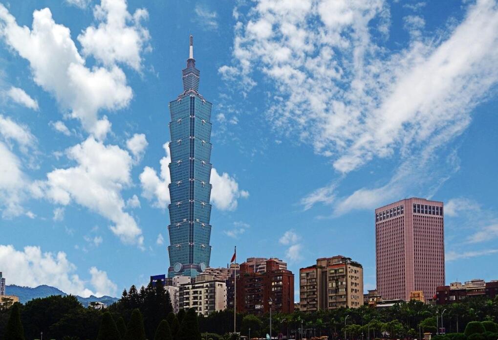 越来越过火！蔡英文连放两支“毒箭”，国台办言明*进党民**闯下大祸了