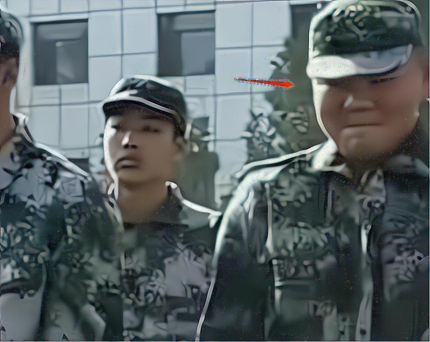 校园撞脸明星,大学生撞脸蔡徐坤