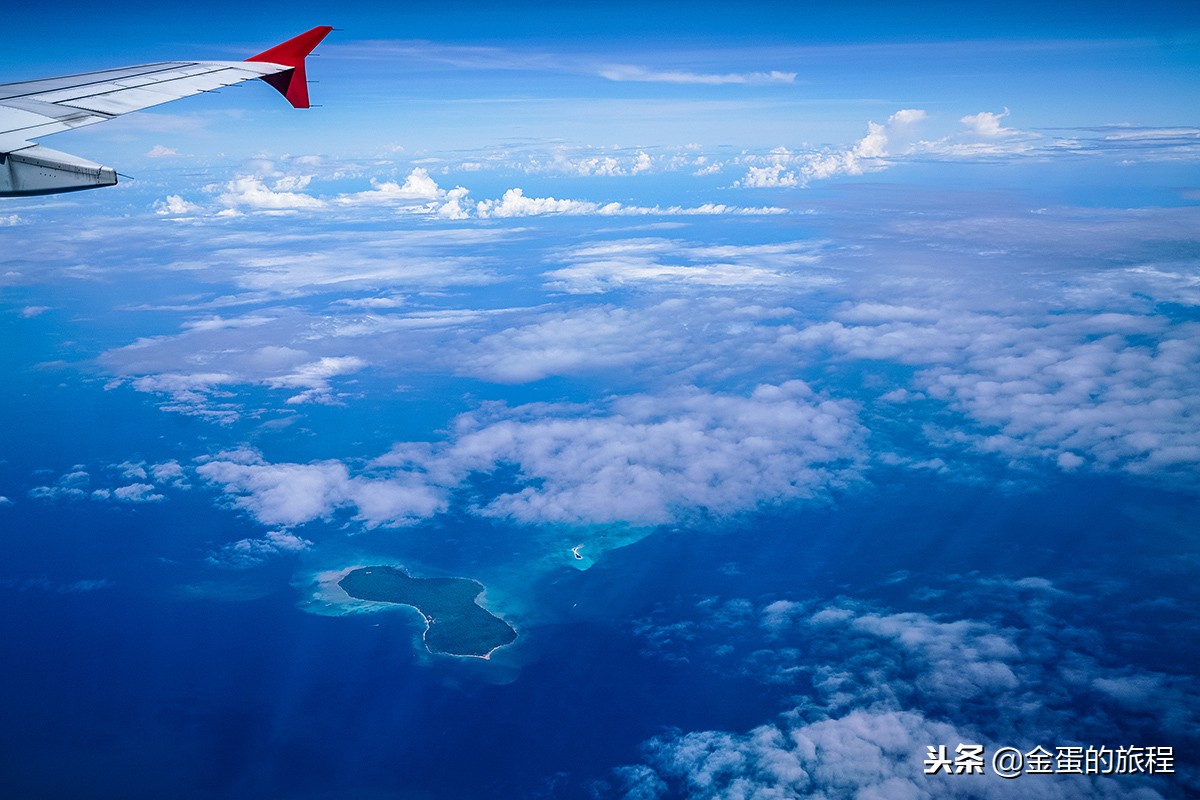 马来西亚吉隆坡亚航机场,亚航机场和吉隆坡国际机场